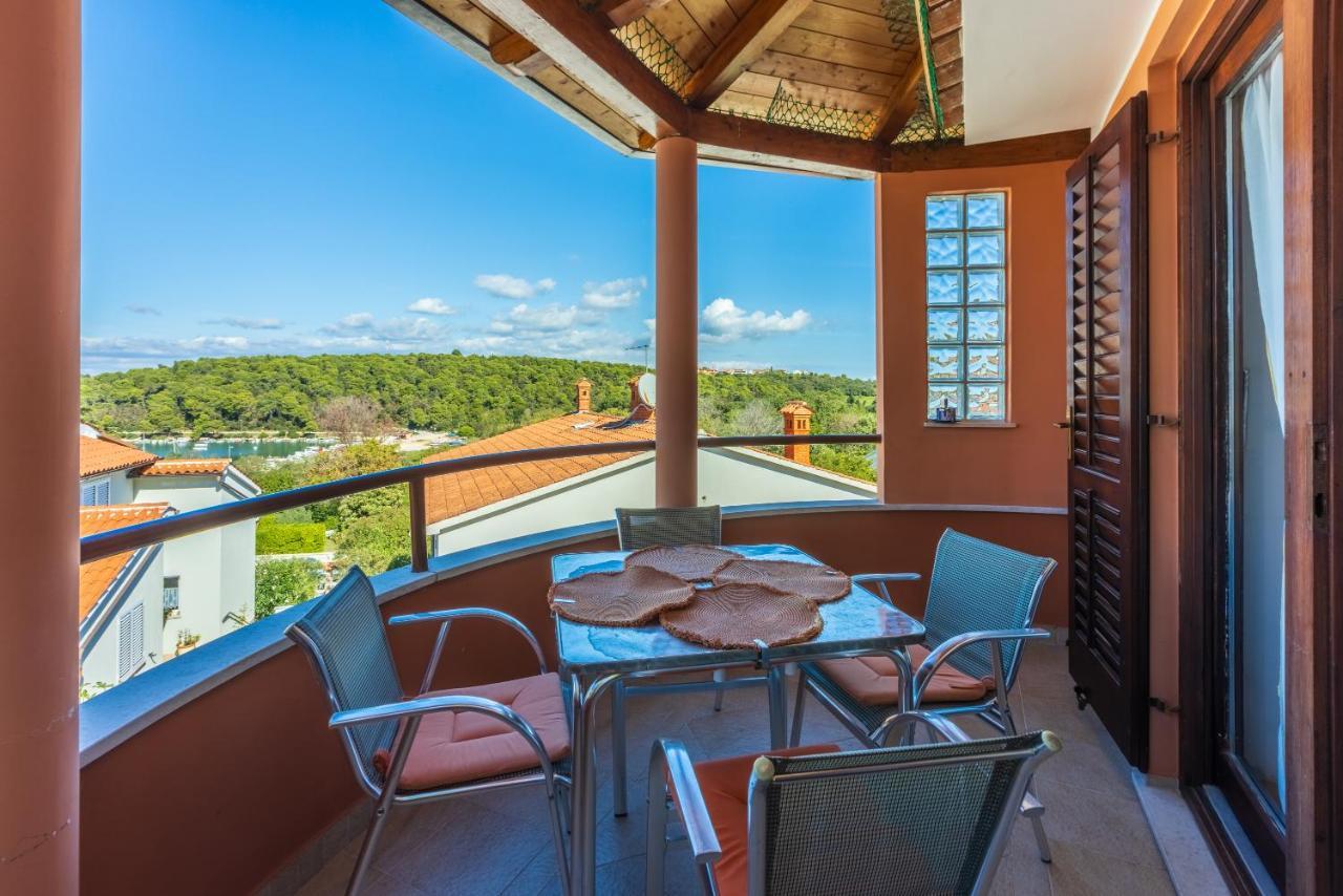 Apartments Villa Mavero Banjole Kültér fotó