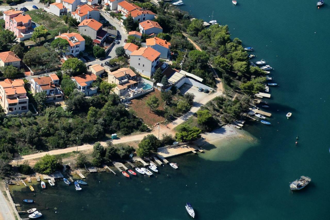 Apartments Villa Mavero Banjole Kültér fotó